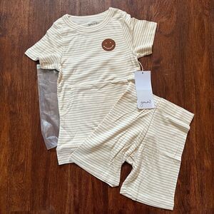 NWT Goumi Kids Happy Stripe Toddler Biker Set SZ 5T Shorts Tee Toddler